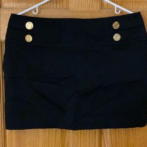 Short black skirt
